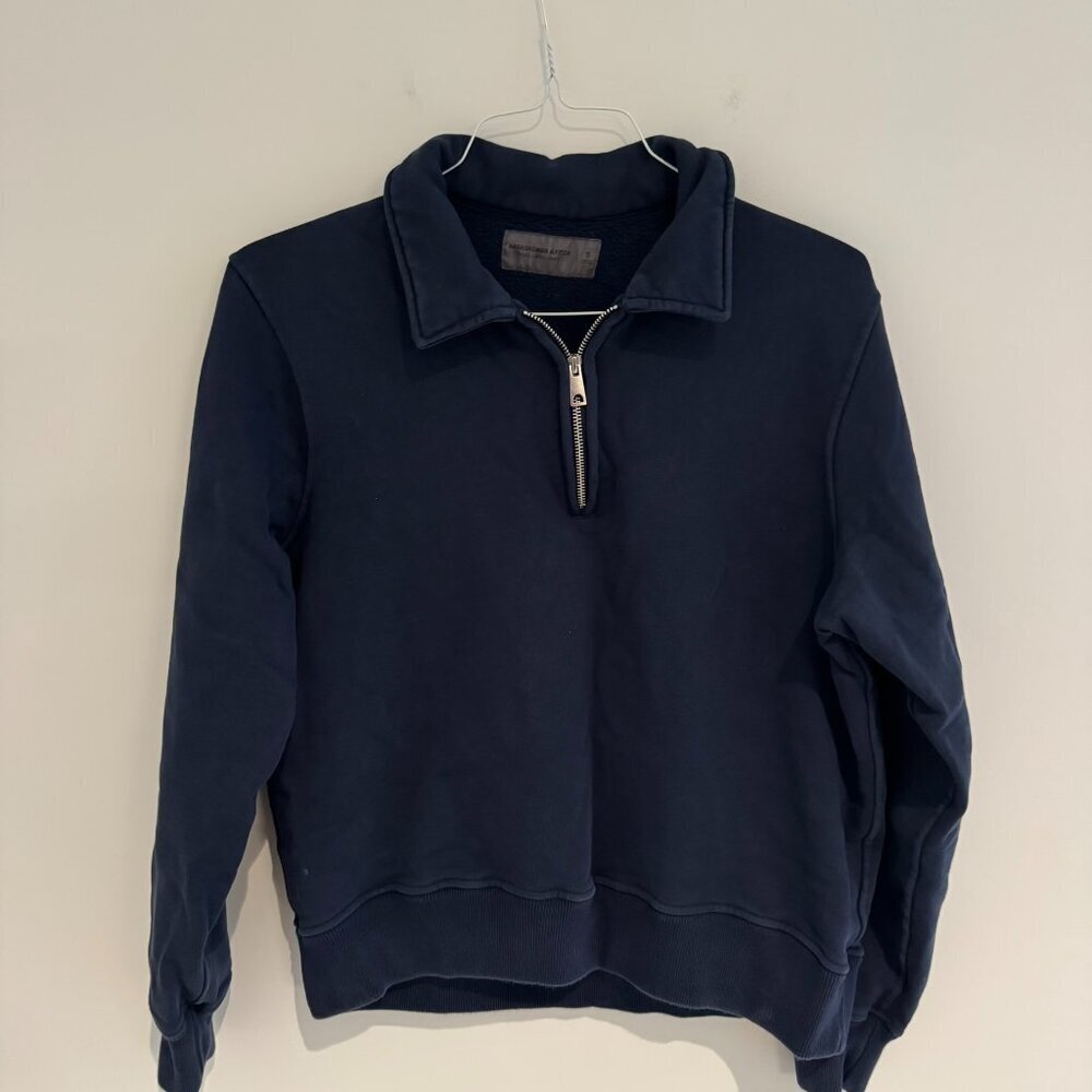 Abercrombie & Fitch Blue Quarter Zip Size Small Like New